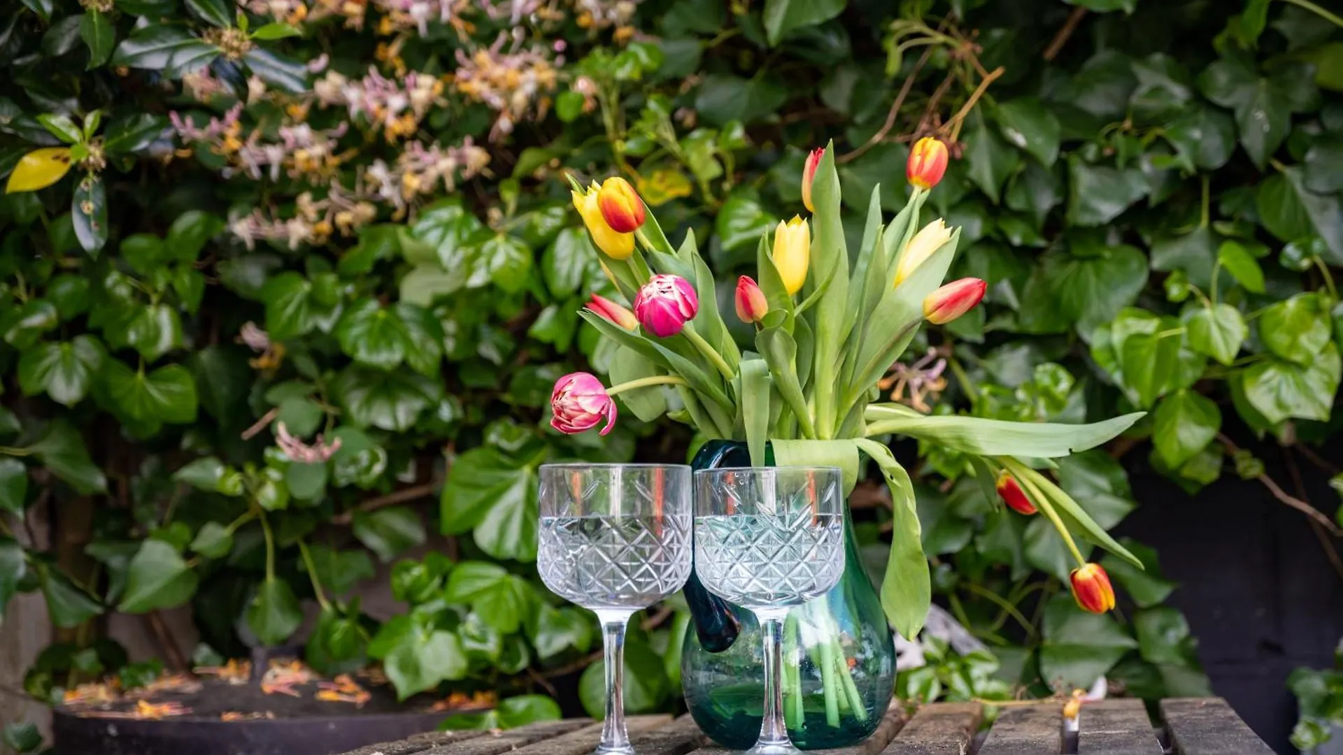 Elegant Brighton Retreat With Private Parking & Garden Apartment United Kingdom